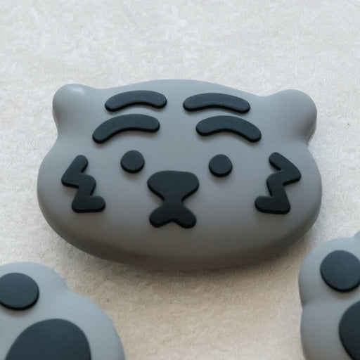 Muzik Tiger Silicone Charm - Black Tiger Face
